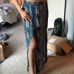 Blue and white patterned high rise maxi skirt